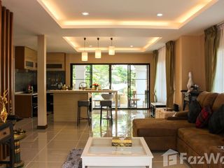 Villa zur Miete mit 5 Zimmer in San Sai, Chiang Mai