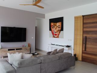 For sale 4 bedrooms villa in Ko Samui, Surat Thani