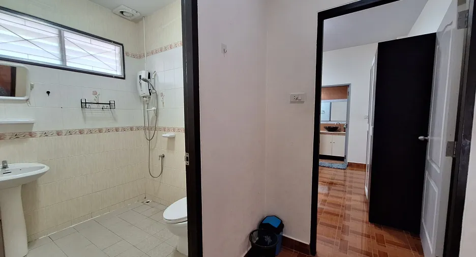 For rent 2 bedrooms house in Hua Hin, Prachuap Khiri Khan