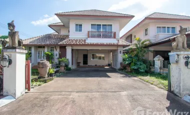 For rent 4 bedrooms house in Mueang Chiang Mai, Chiang Mai