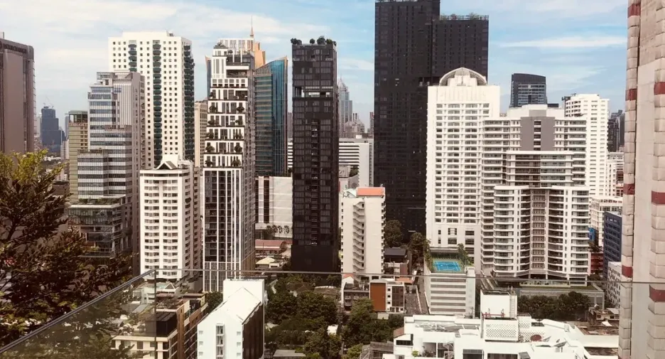 For sale 2 bedrooms condo in Watthana, Bangkok