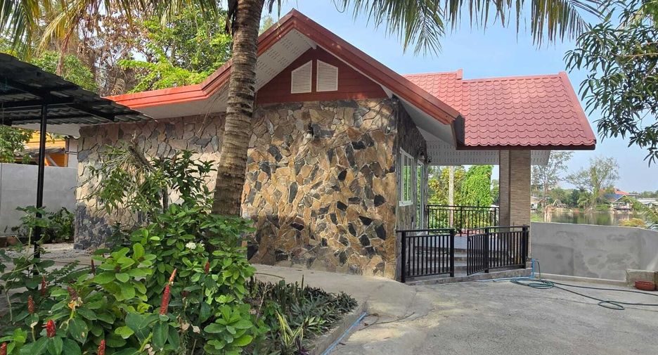 For rent 3 bedrooms house in Mueang Phuket, Phuket