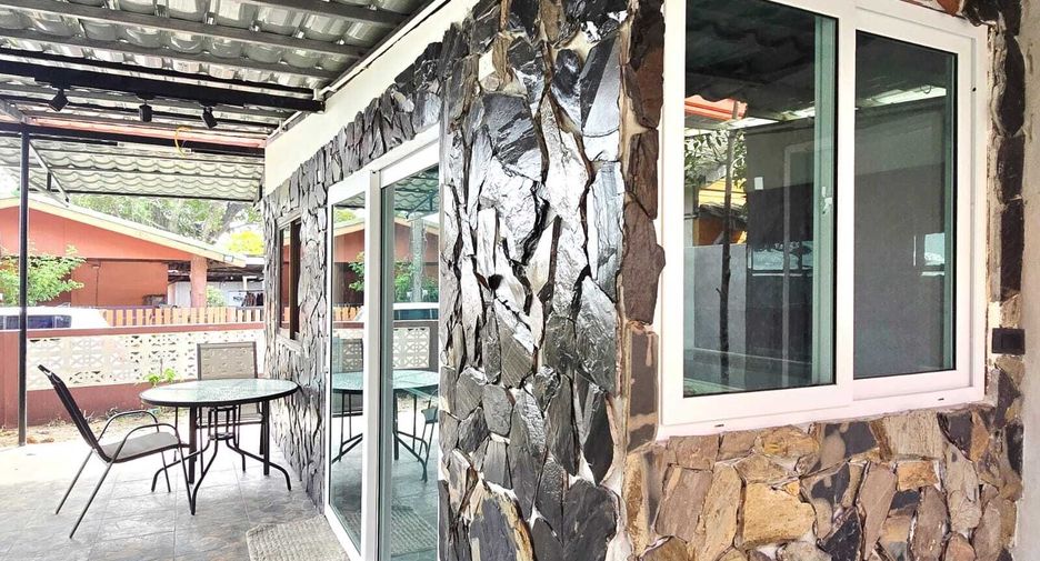 For rent 3 bedrooms house in Mueang Phuket, Phuket