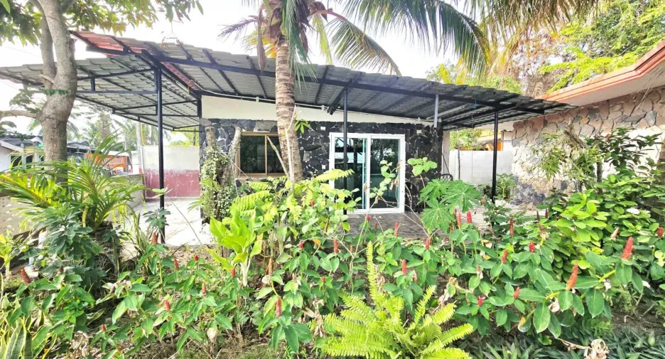 For rent 3 bedrooms house in Mueang Phuket, Phuket