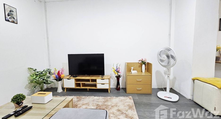 For rent 3 bedrooms house in Mueang Chiang Mai, Chiang Mai