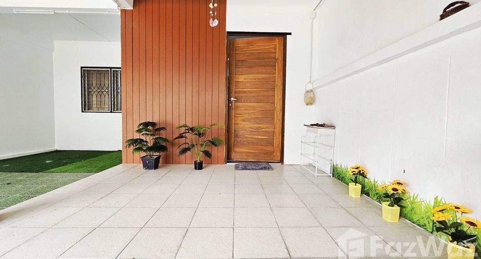 For rent 3 bedrooms house in Mueang Chiang Mai, Chiang Mai
