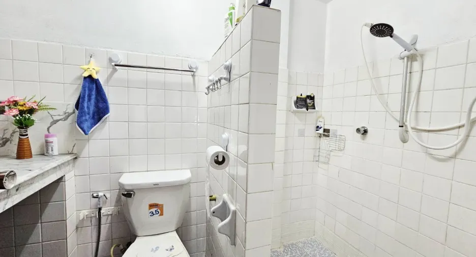 For rent 3 bedrooms house in Mueang Chiang Mai, Chiang Mai