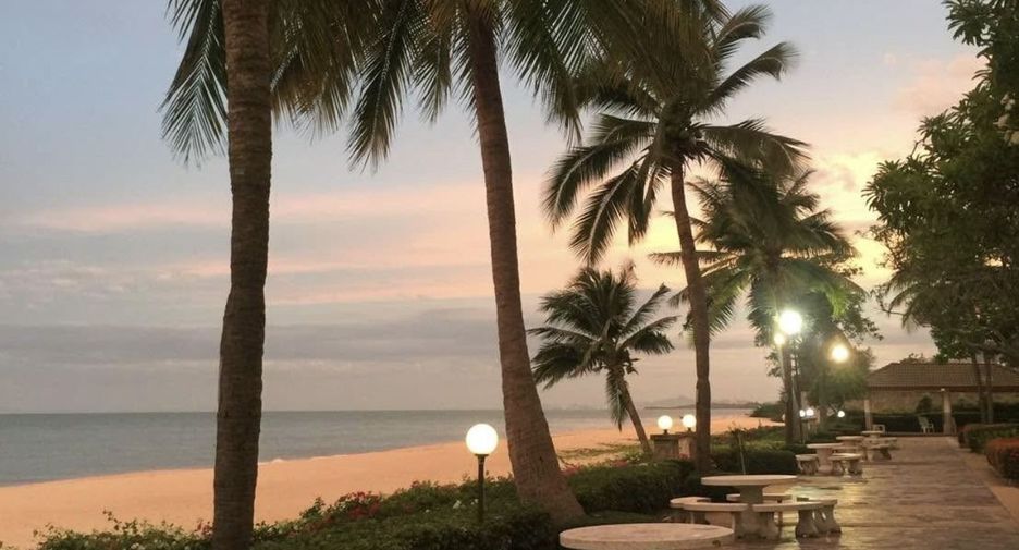 For sale and for rent 2 bedrooms condo in Cha Am, Phetchaburi