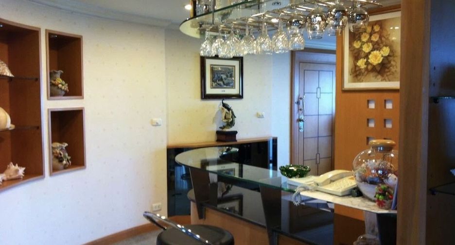 For sale and for rent 2 bedrooms condo in Cha Am, Phetchaburi
