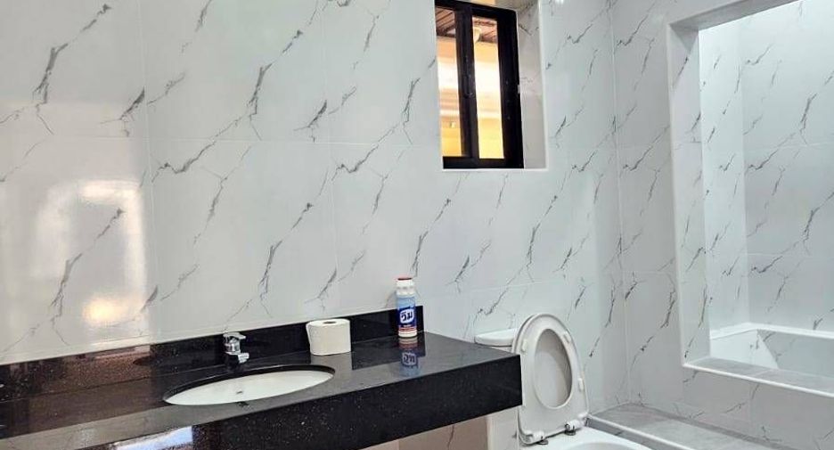 For rent 1 bed house in Bang Lamung, Chonburi
