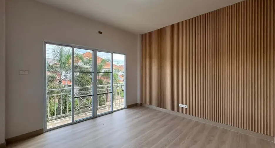For rent 3 bedrooms house in San Sai, Chiang Mai