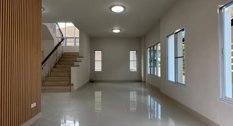For rent 3 bedrooms house in San Sai, Chiang Mai