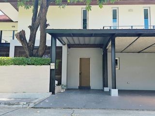 For sale 3 bedrooms house in Mueang Chiang Mai, Chiang Mai