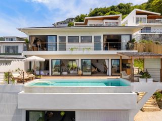 Продажа 5 спальни вилла в Самуи, Сураттани