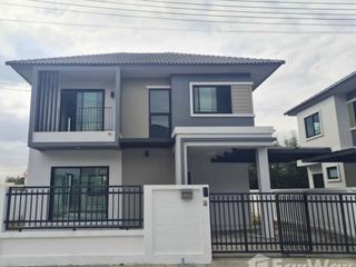 For Rent 3 Bedroom House In San Kamphaeng, Chiang Mai