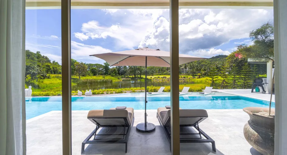 For sale 6 bedrooms villa in Cha Am, Phetchaburi