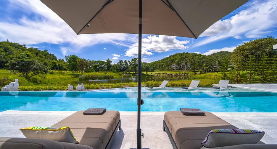 For sale 6 bedrooms villa in Cha Am, Phetchaburi