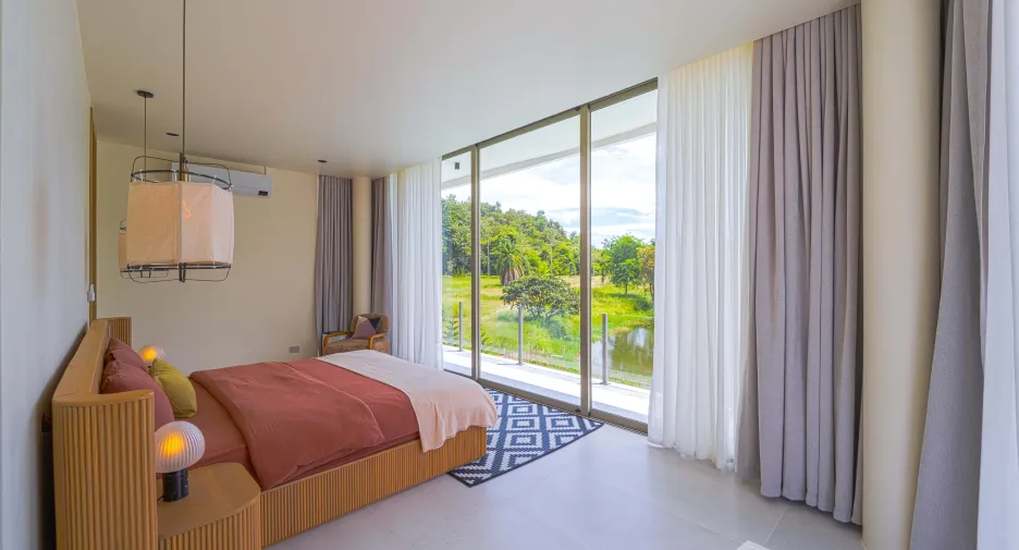 For sale 6 bedrooms villa in Cha Am, Phetchaburi