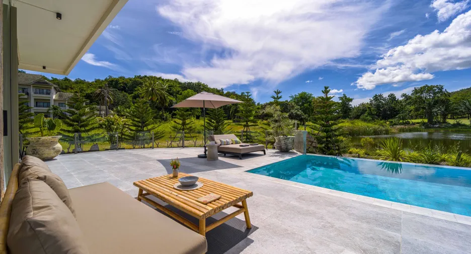 For sale 6 bedrooms villa in Cha Am, Phetchaburi