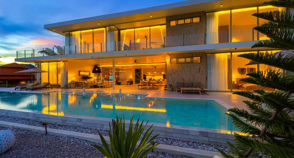 For sale 6 bedrooms villa in Cha Am, Phetchaburi