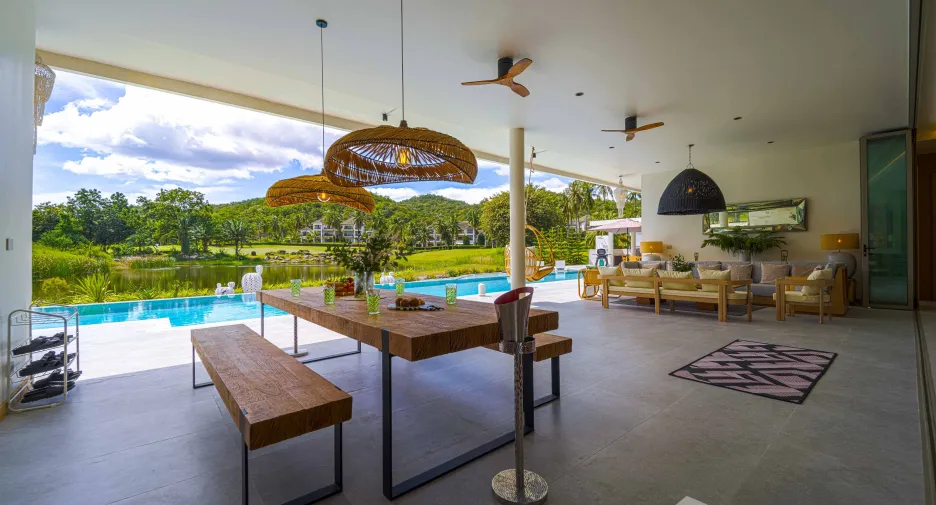 For sale 6 bedrooms villa in Cha Am, Phetchaburi