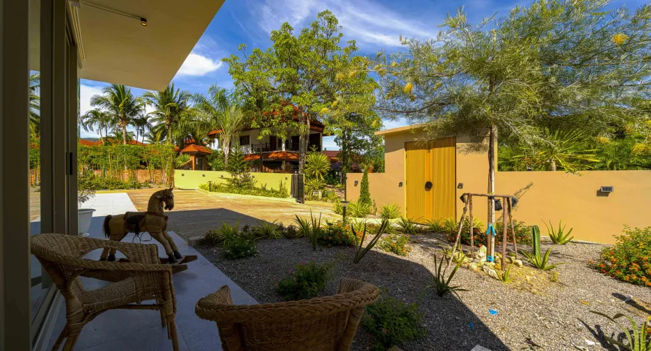 For sale 6 bedrooms villa in Cha Am, Phetchaburi