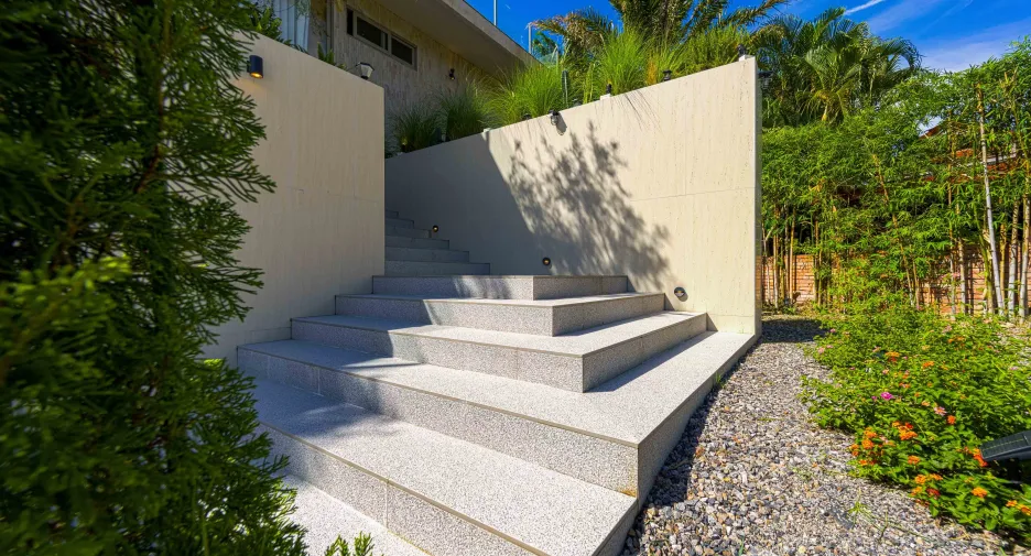 For sale 6 bedrooms villa in Cha Am, Phetchaburi
