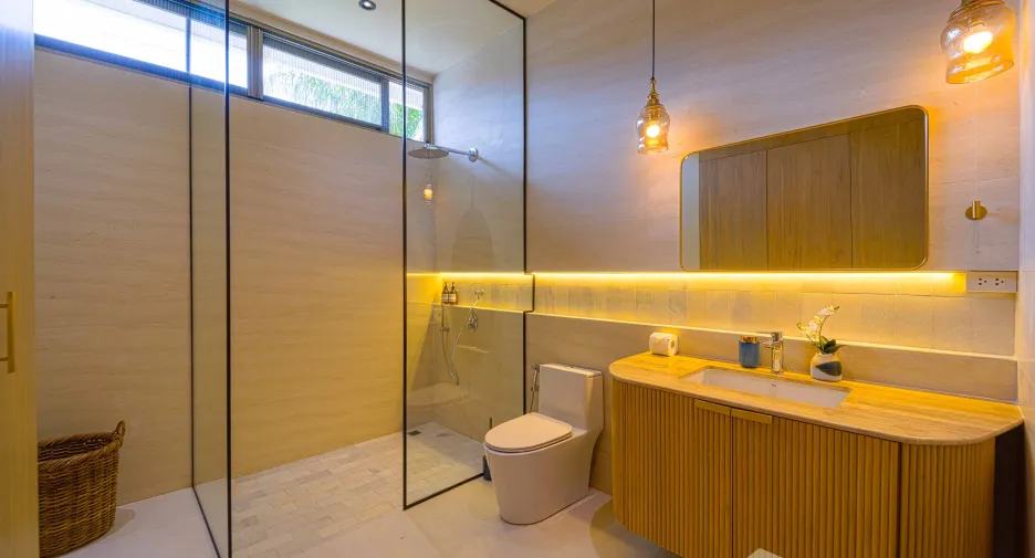 For sale 6 bedrooms villa in Cha Am, Phetchaburi
