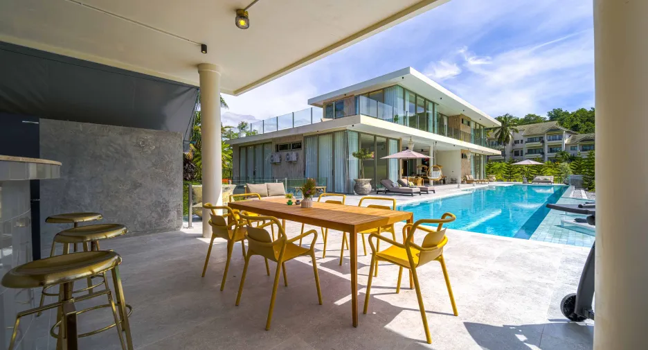 For sale 6 bedrooms villa in Cha Am, Phetchaburi