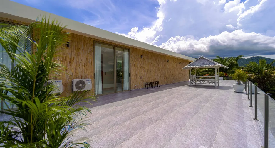For sale 6 bedrooms villa in Cha Am, Phetchaburi