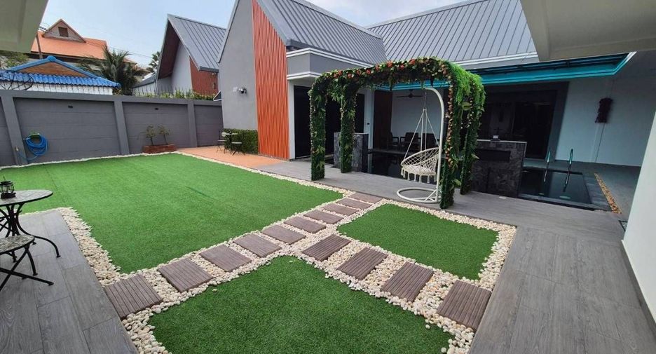 For sale 6 bedrooms house in Bang Lamung, Chonburi