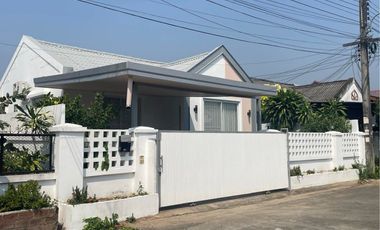 For rent 3 bedrooms house in Mueang Chiang Mai, Chiang Mai