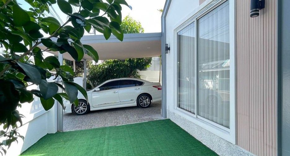 For rent 3 bedrooms house in Mueang Chiang Mai, Chiang Mai