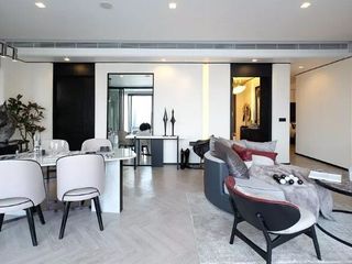 For sale 3 ベッドルーム condo in Khlong San, Bangkok