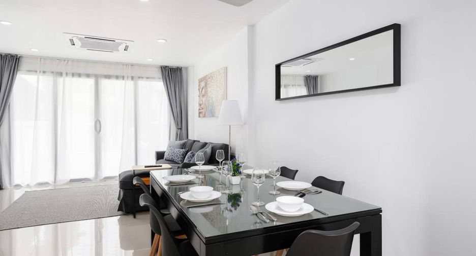 For rent 4 bedrooms townhouse in Ko Samui, Surat Thani