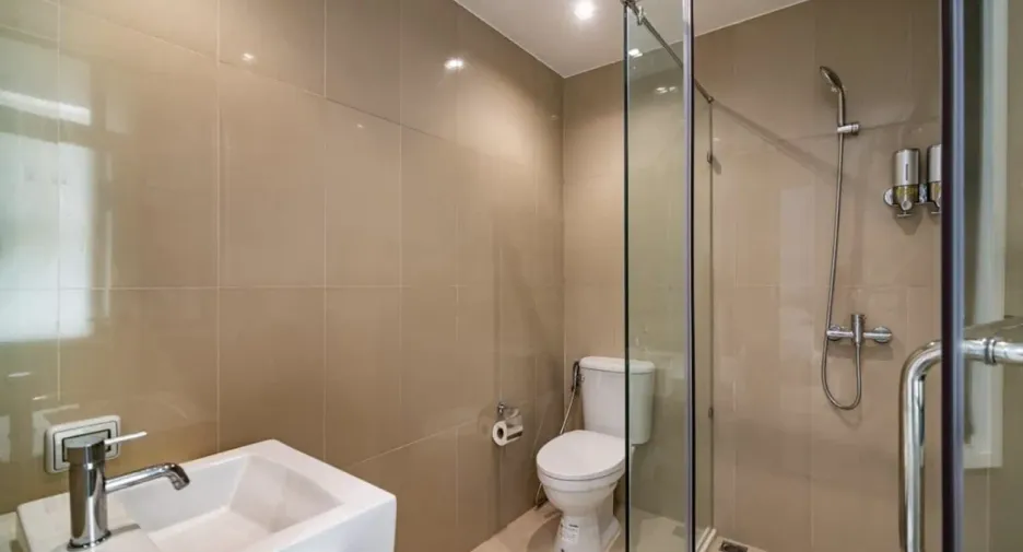For sale 3 bedrooms condo in Bang Lamung, Chonburi