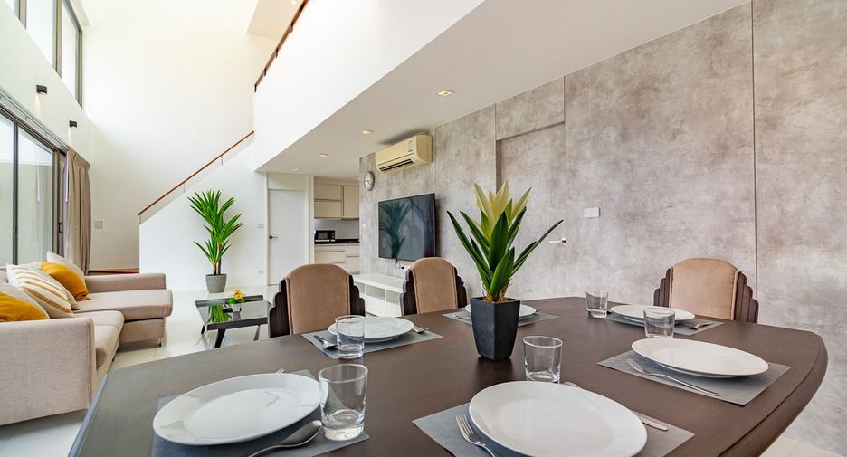 For sale 3 bedrooms condo in Jomtien, Pattaya