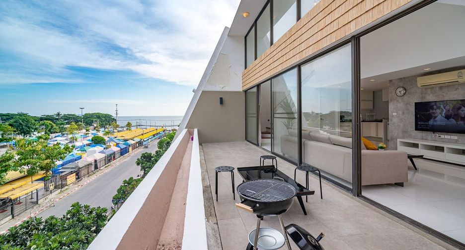 For sale 3 bedrooms condo in Bang Lamung, Chonburi