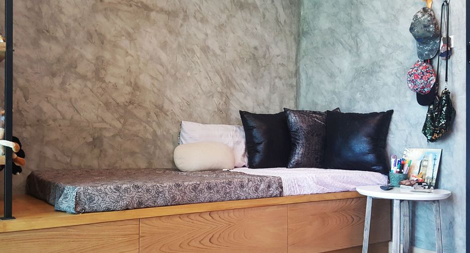 For sale 1 bed condo in Suan Luang, Bangkok