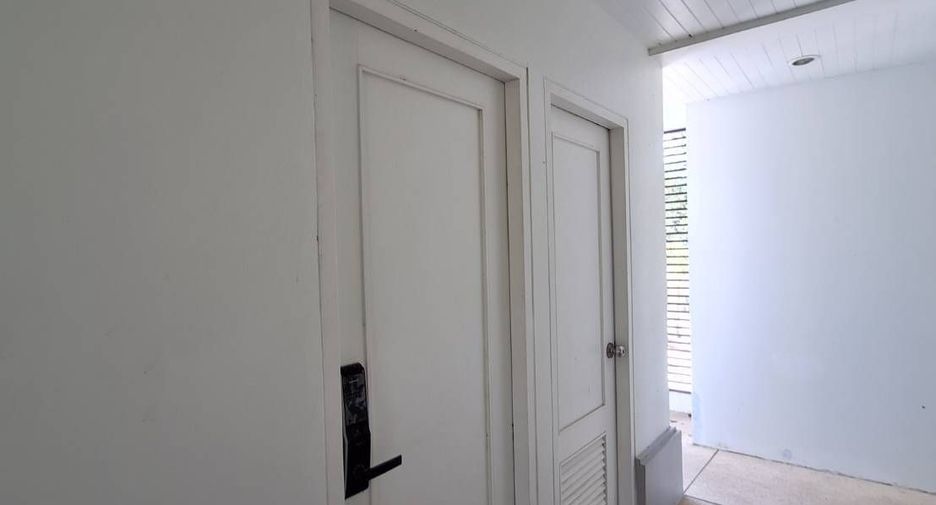 For sale 5 bedrooms house in Cha Am, Phetchaburi
