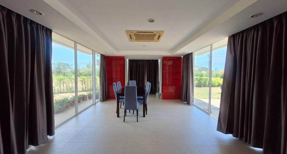 For sale 5 bedrooms house in Cha Am, Phetchaburi