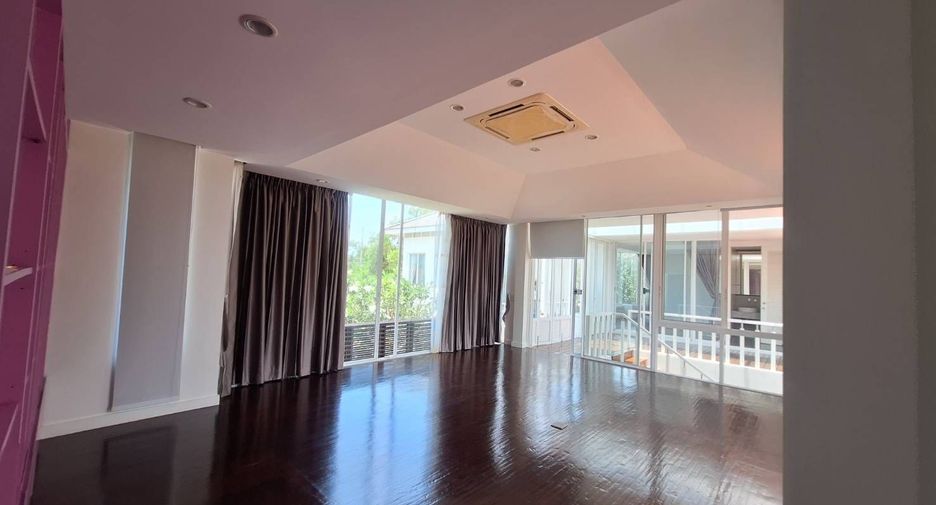 For sale 5 bedrooms house in Cha Am, Phetchaburi