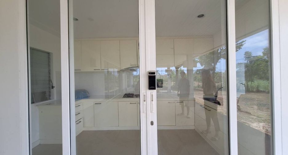 For sale 5 bedrooms house in Cha Am, Phetchaburi