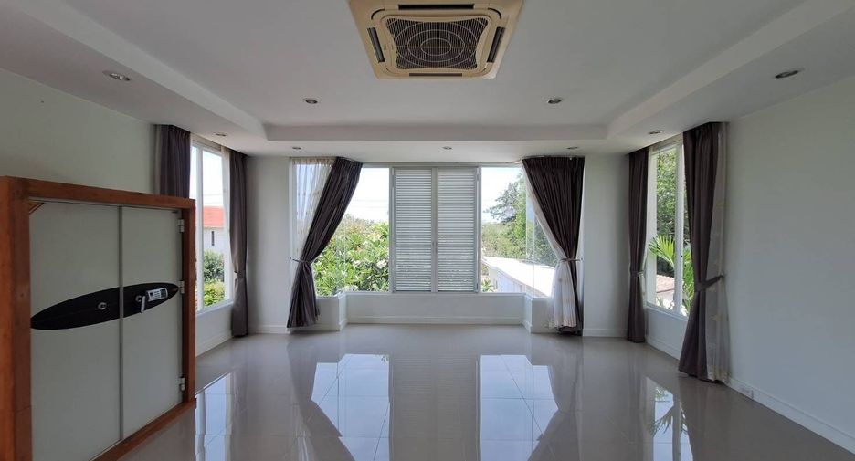 For sale 5 bedrooms house in Cha Am, Phetchaburi