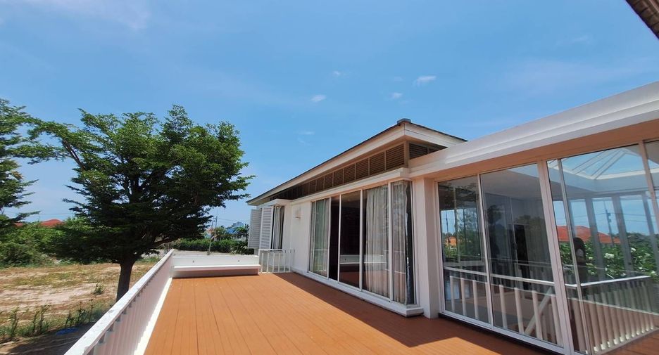 For sale 5 bedrooms house in Cha Am, Phetchaburi