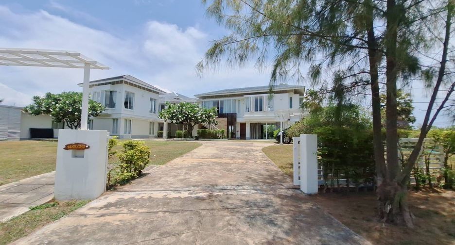 For sale 5 bedrooms house in Cha Am, Phetchaburi