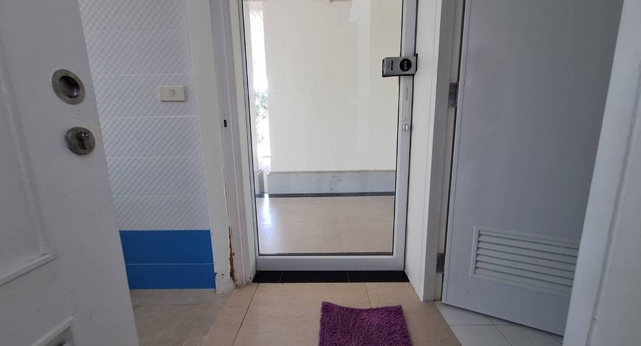 For sale 5 bedrooms house in Cha Am, Phetchaburi