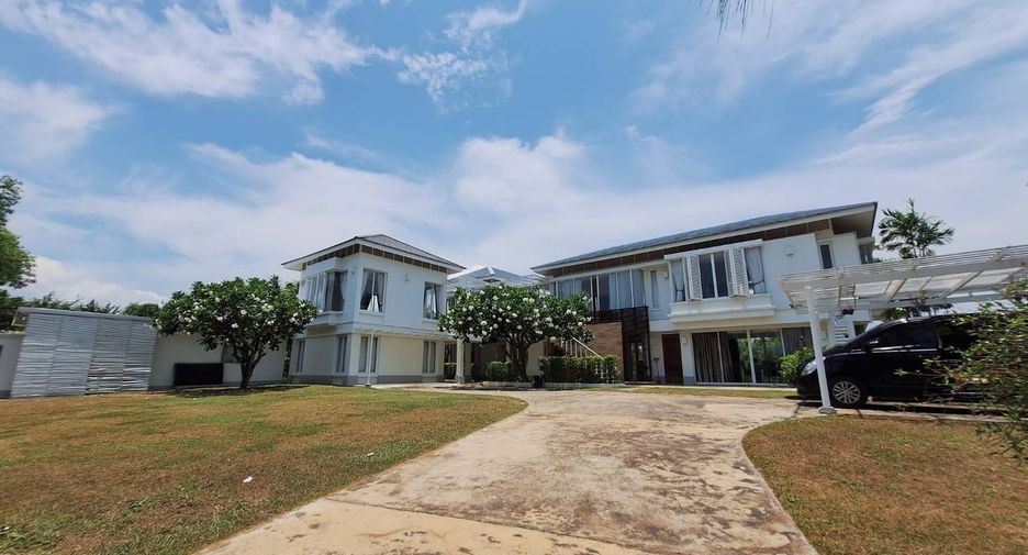 For sale 5 bedrooms house in Cha Am, Phetchaburi