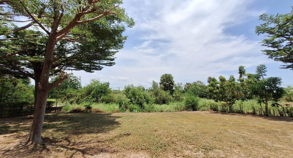 For sale 5 bedrooms house in Cha Am, Phetchaburi