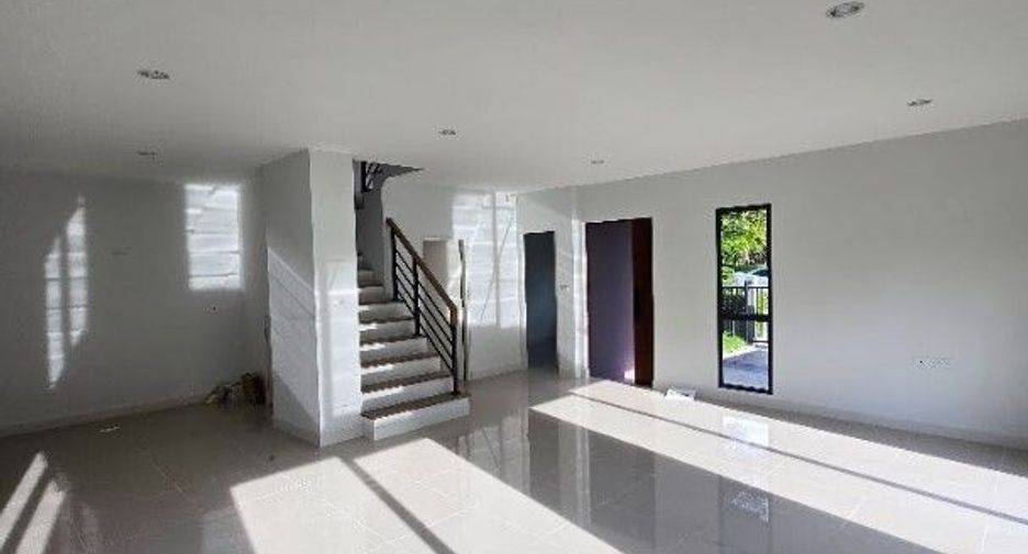 À vendre 4 chambres maison à Phra Pradaeng, Samut Prakan